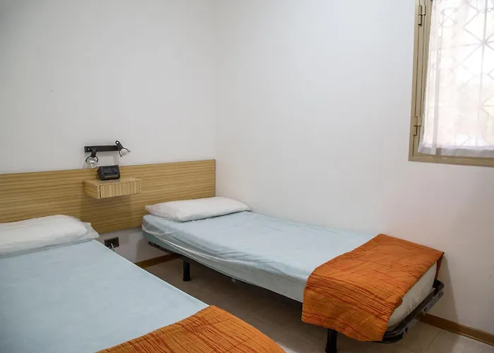 Affittacamere Pine-front Steps From The 3*